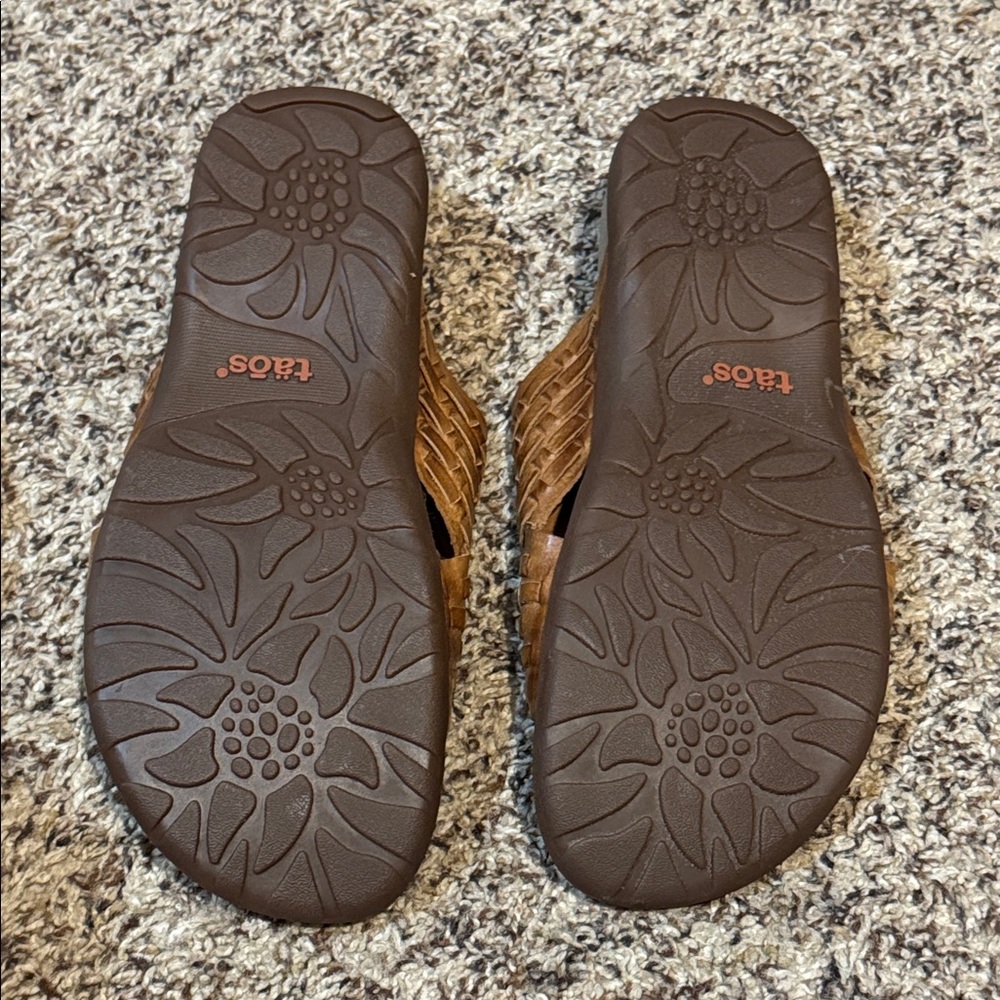 Taos Guru Sandal Honey - Picture 5 of 5